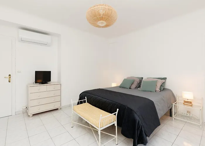 Daire Cannes: Croisette Quartier Martinez - 90m²